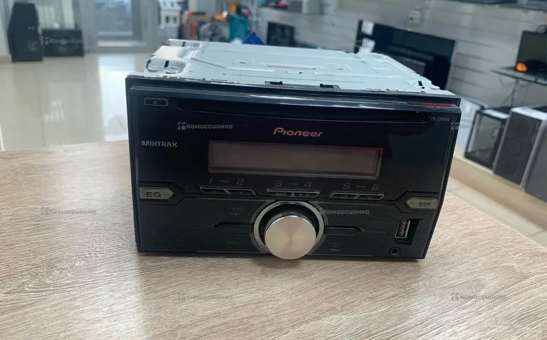 Автомагнитола  Pioneer Rax