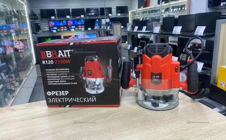 Фрезерная машина IBrait R120 2100W