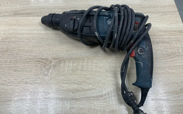 Перфоратор BOSCH Professional GBH 240