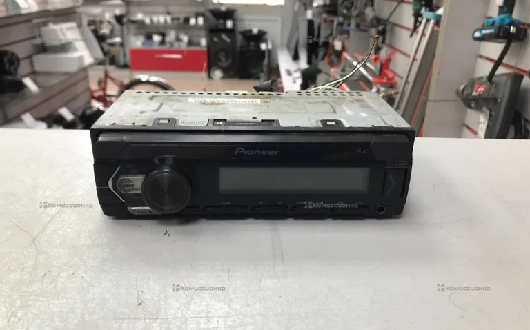 Автомагнитола  Pioneer MVH-S120UB