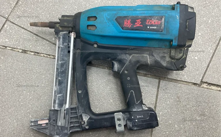 газовый монтажный пистолет TOUA GSN50