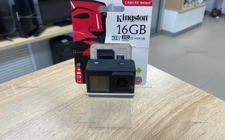 Видеокамера  Digma DiCam 880