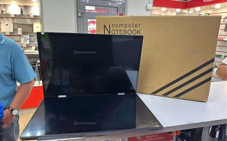 Ноутбук с двумя сенсорными экранами intel n95