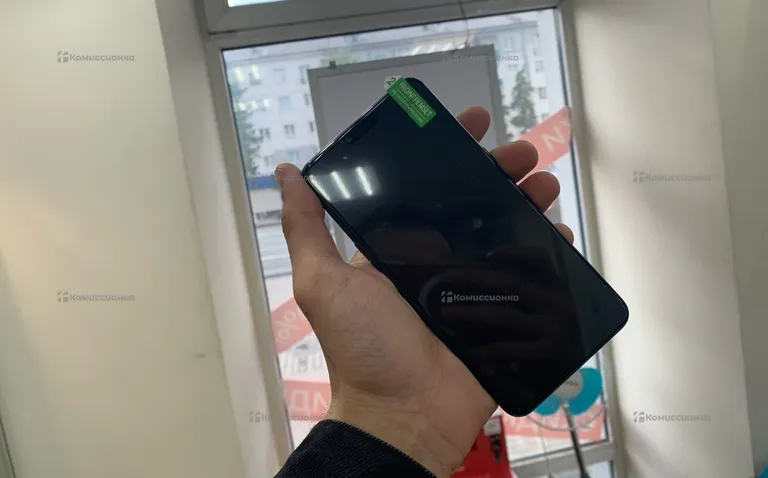 Oppo A3S 6128 GB