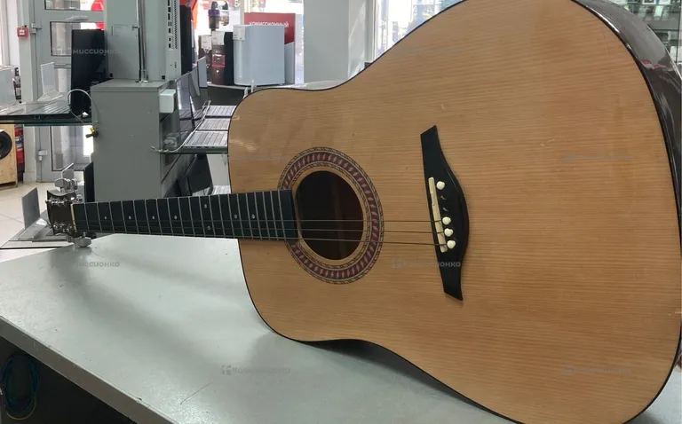 Гитара HOHNER HW220