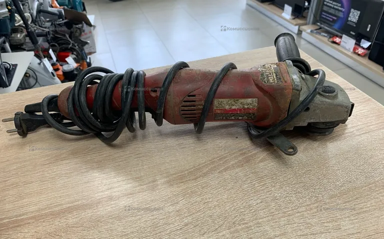 УШМ Milwaukee AG 16-125 XC