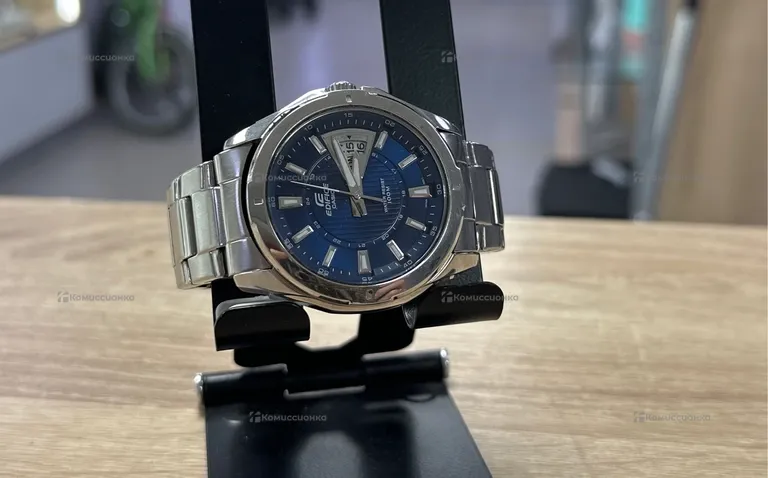 Часы  Casio