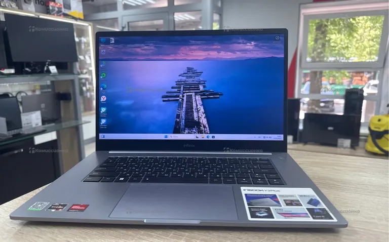 Ноутбук Infinix InBook Y3Plus