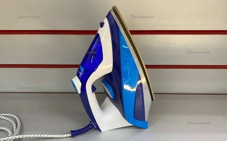 Утюг Ravenna RAV2714