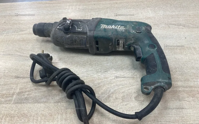 перфаратор makita HR2470