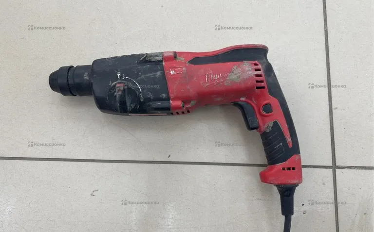 Перфоратор Milwaukee PFH 26