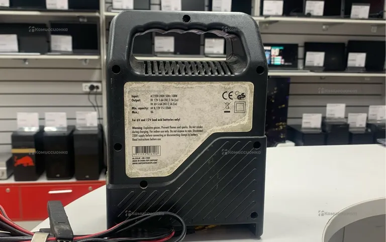 Зарядное устройство Carpoint 12V