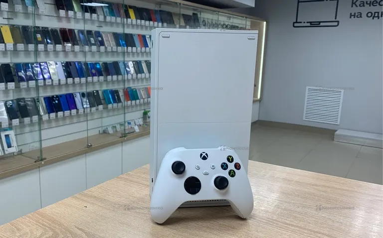 Приставка Xbox Series S 512 ГБ
