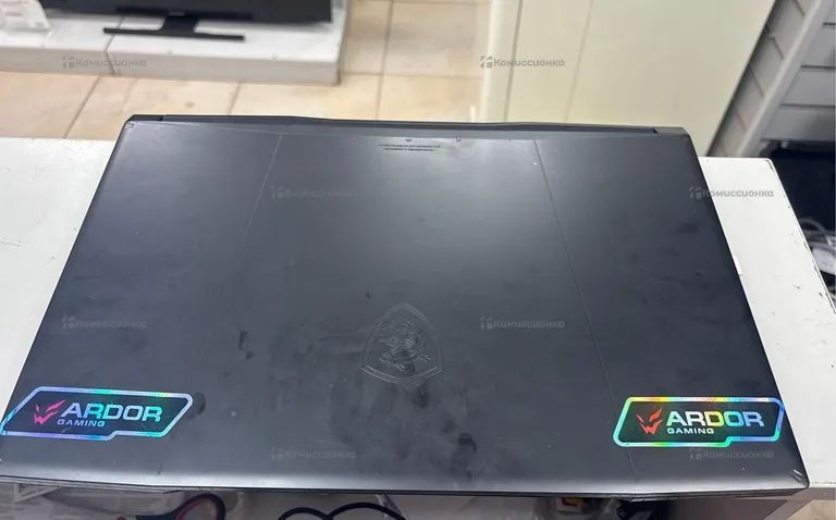 Ноутбук  msi katana 17 b12v