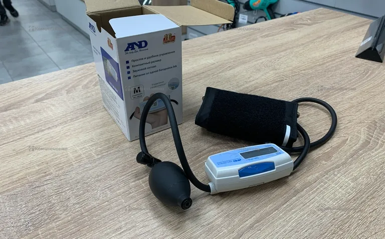 Полуавтоматический тонометр A&D UA-604