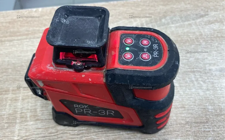 Лазерный уровень самовыравнивающийся RGK PR-3R