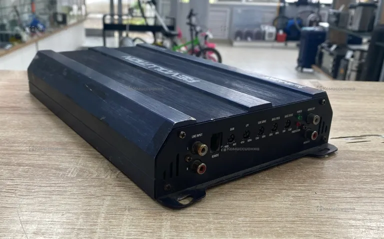 Усилитель Swat Rev-1.1100D