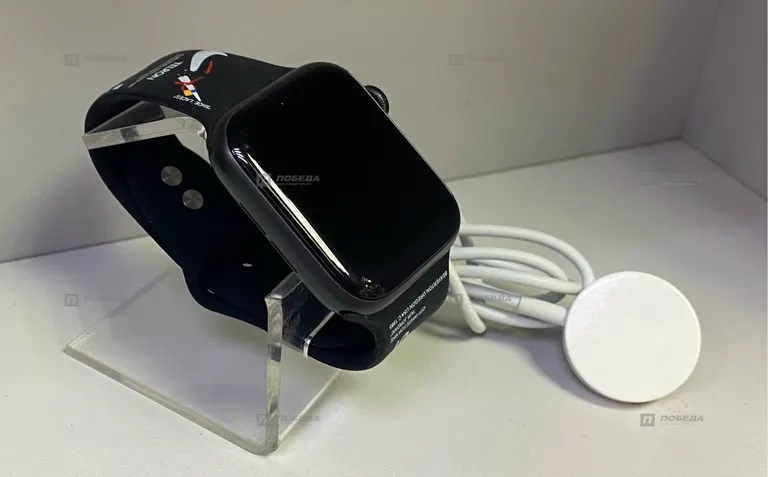 Apple Watch SE 44