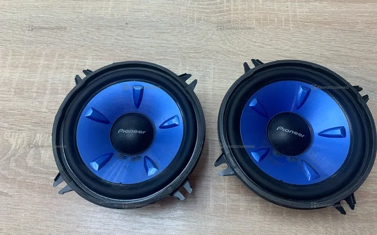 Колонка Pioneer TS-H1302