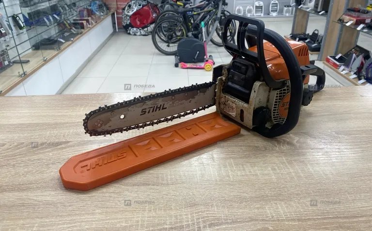 Бензопила STIHL 180