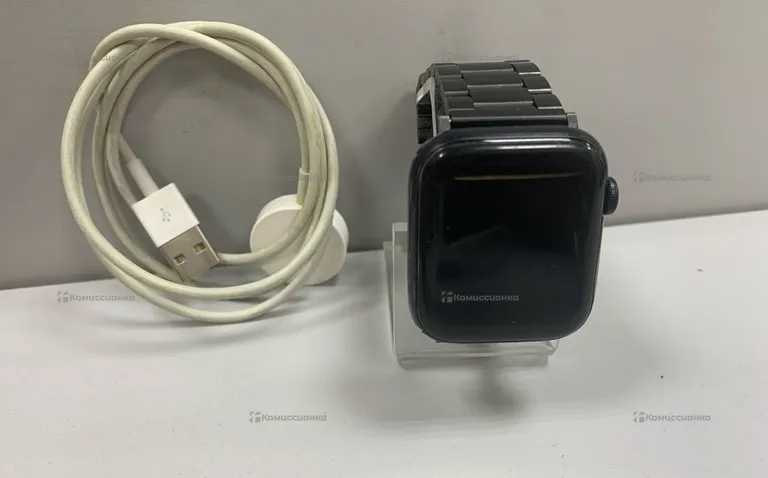 Часы Apple Watch SE 44mm (2ND GEN)