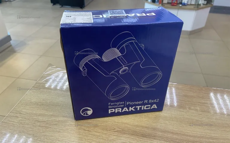 Бинокль Praktica Pioneer R 8x42