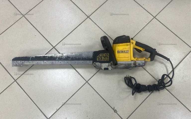 Пила dewalt DWE399