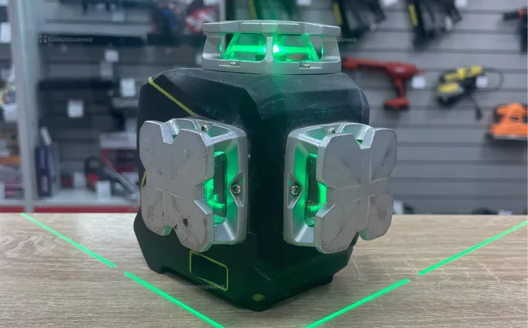 Лазерный 3D уровень S03CG Huepar