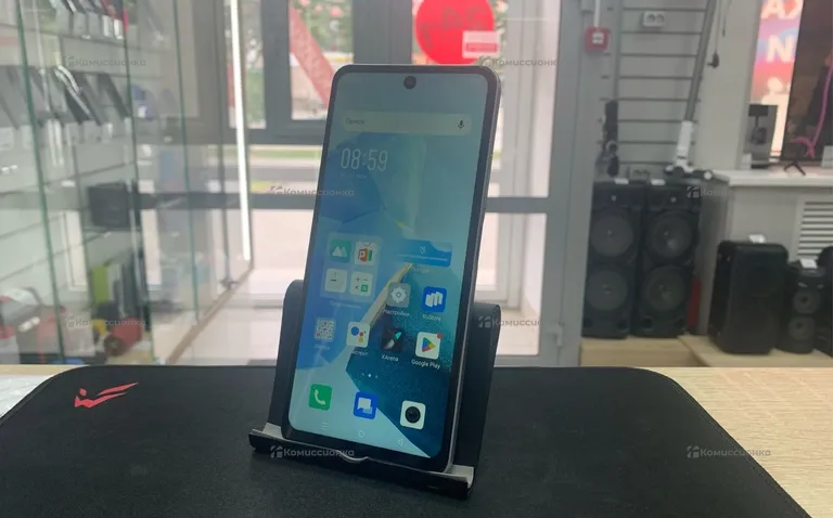 Infinix hot 30 4/128ГБ