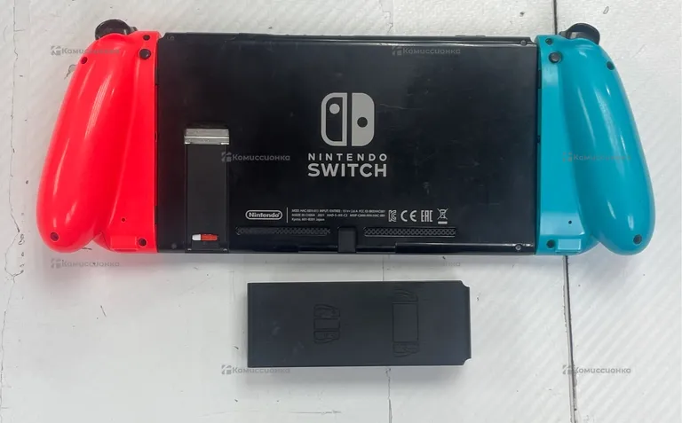 Приставка Nintendo Switch HAC-001