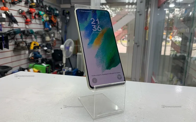 Samsung Galaxy S21 FE 5G 6/128 ГБ