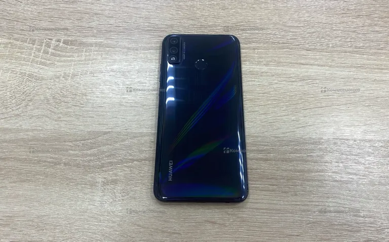 huawei y8s 4/128 *10