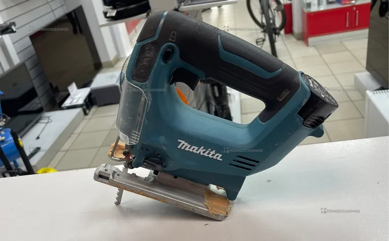 Электролобзик makita JV100DWE 1.3Ач х2