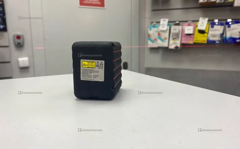 Лазерный уровень Cube mini