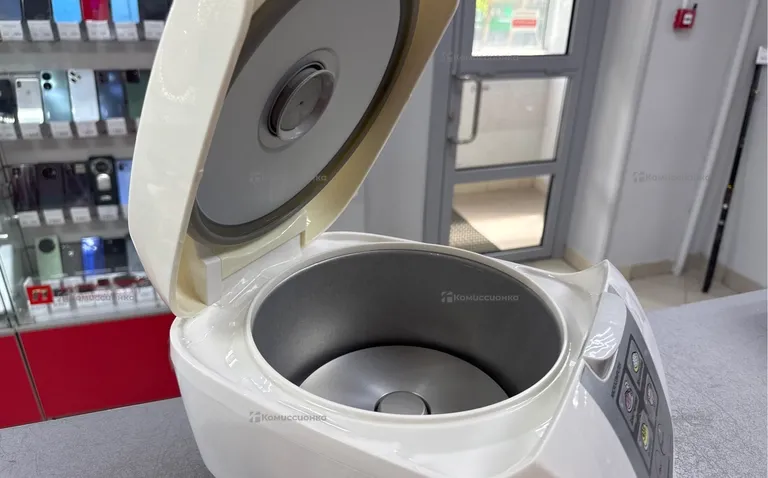 Мультиварка Panasonic SR-DF101