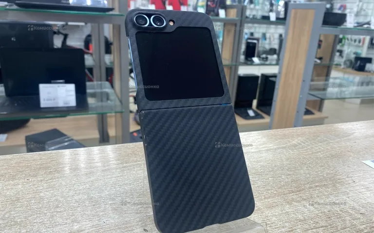 Samsung Galaxy Z Flip 6 12/256Gb