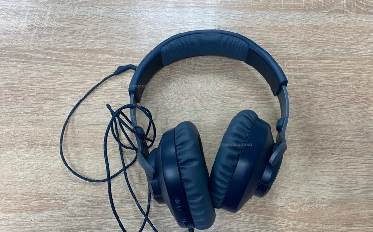 Наушники  JBL QUANTUM 100