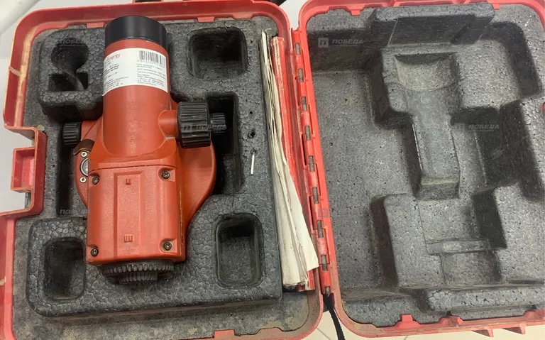 Оптический уровень Hilti POL 15