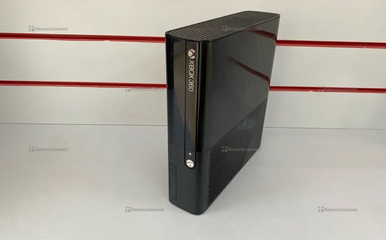 Игровая Приставка Xbox 360E 250gb