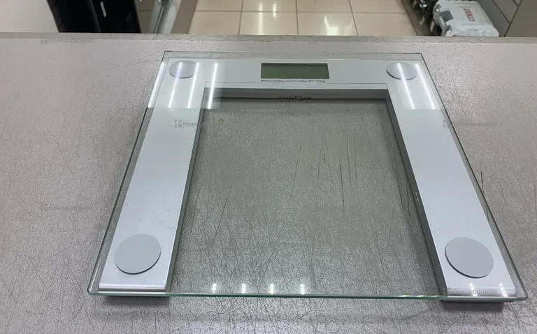 Электронный напольные Весы  Maxtronic MAX-308