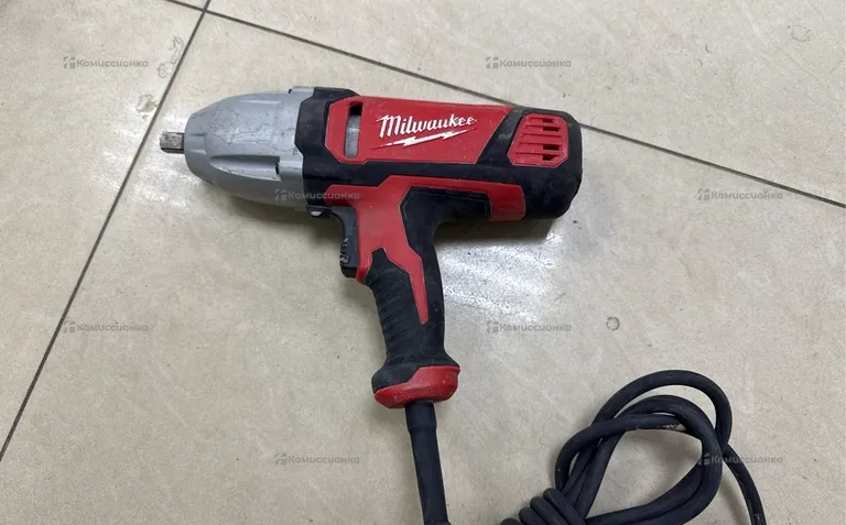 Гайковерт Milwaukee IPWE 400 R