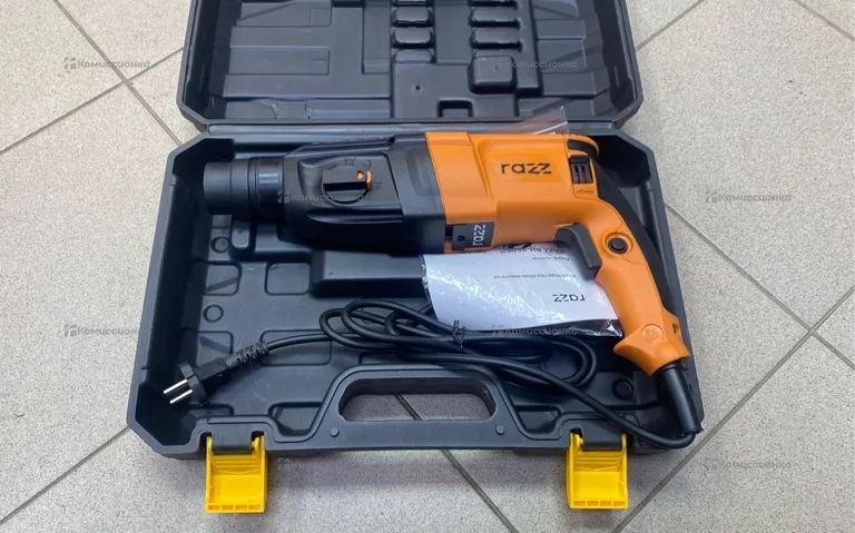 перфоратор сетевой RAZZ RH-850KR