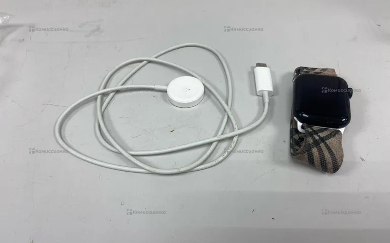 Apple Watch SE Gen 2 40mm