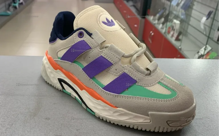 Кроссовки Adidas 36 (беж)