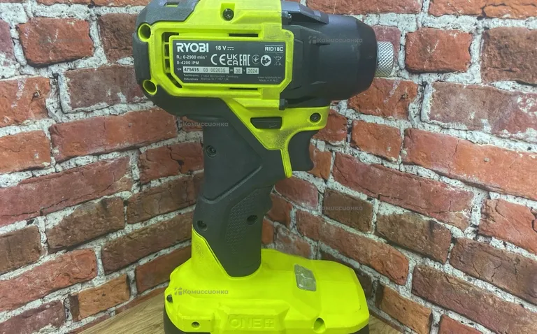 Винтоверт RYOBI RID18C
