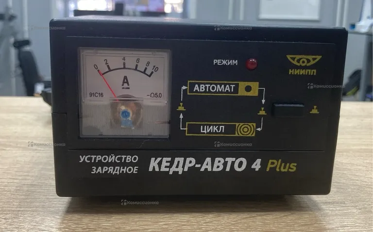 Зарядное устройство Кедр-авто 4 plus