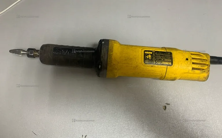 Прямая шлифмашина dewalt DWE4884