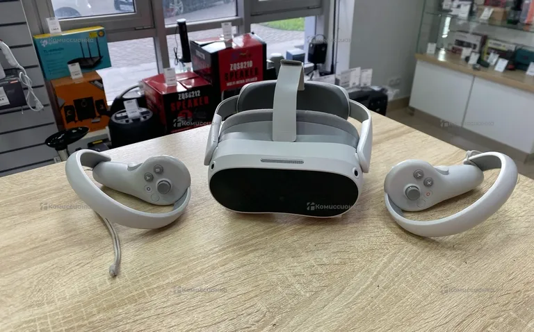 Vr очки pico4