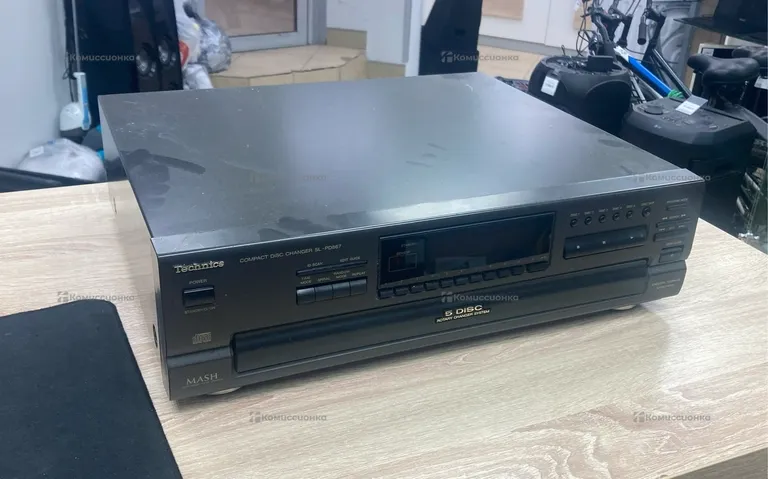 CD changer