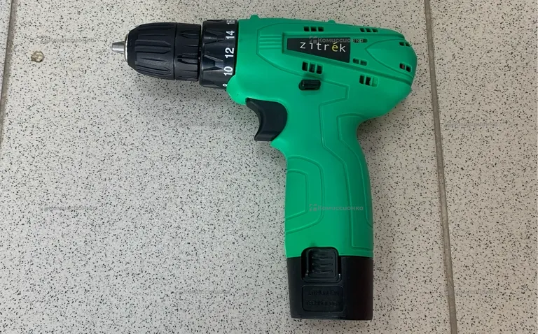 Аккумуляторная дрель-шуруповерт Zitrek Green 12 PR